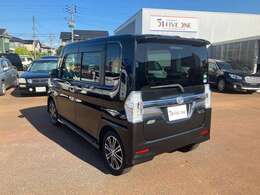 本革巻きステアリング　15インチアルミ