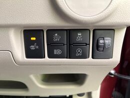 【シートヒーター】寒い日に重宝するシートヒーター！エアコンより早く温まってくれるので寒がりの人も安心ですね♪エアコンの温風は乾燥するから苦手、という方にもをおすすめです。