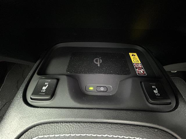 安心の全車保証付き！（※部分保証、国産車は納車後3ヶ月、輸入車は納車後1ヶ月の保証期間となります）。その他長期保証(有償)もご用意しております！※長期保証を付帯できる車両には条件がございます。
