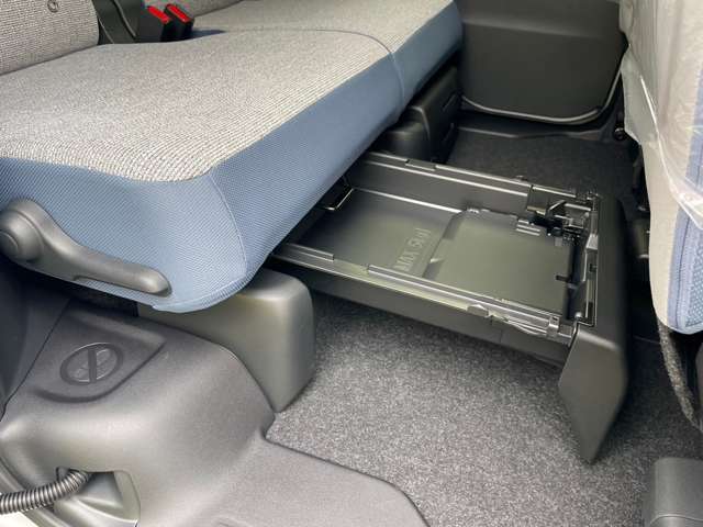 株式会社オートコミュニケーションズ　成田店の車両を拝見頂きありがとうございます。ご不明な点やなどご要望がございましたら、お気軽にメールもしくは、TEL：043-496-1222にてお問い合わせください。