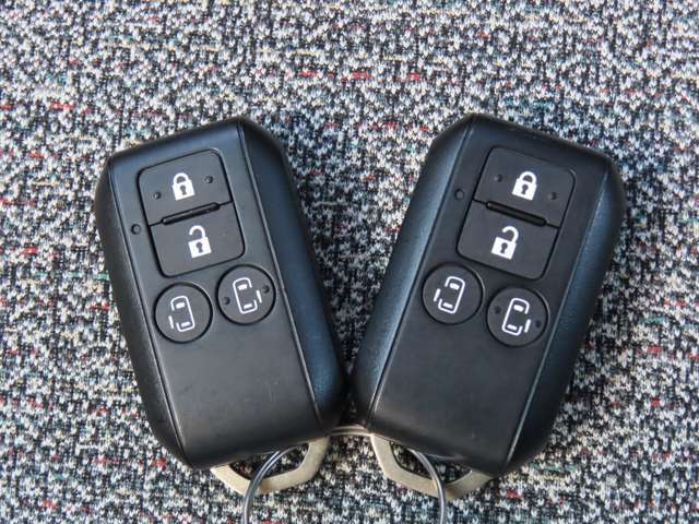 【キーレススタート】身に着けているだけで、施錠開錠、エンジンのスタートまで出来ます！リモコンキーはポケットやバッグにしまったままでOK♪