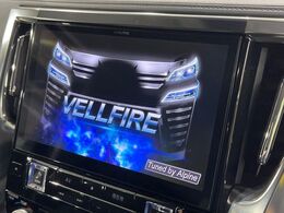 【BIG-X11インチナビ】人気の大画面BIG-Xナビを装備。専用設計で車内の雰囲気にマッチ！ナビ利用時のマップ表示は見やすく、テレビやDVDは臨場感がアップ！いつものドライブがグッと楽しくなります♪
