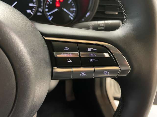 運転席周りに大きな傷、汚れ、へたりなどなく良質な状態です！