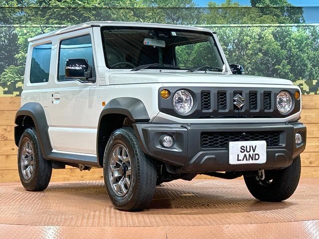 大好評のボディコーティング「弾スプラッシュコート」もご納車までに施工可能。通常のガラスコートと異なる、耐久年数6年の無機質ガラスコーティングが、ボディをキレイな状態に保ってくれます。
