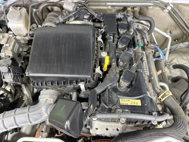 親切・丁寧な専門メカニックスタッフが応対！・車検・点検整備・事故等の修理などアフターサービスも安心。お車のカスタマイズもネクステージのサービススタッフまでご相談ください！