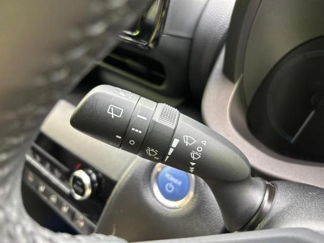 国産車から輸入車まで多様なお客様のニーズのお応えできるように、全国規模で豊富な在庫展開！車のことならWECARSへ！