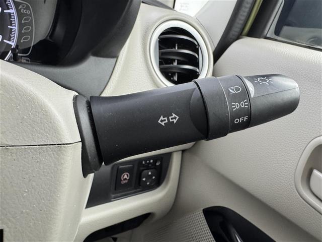 【運転席操作部】快適なドライブを楽しむための機能が装備されています！運転席から触れるので、使いやすいです！除菌プランいれていただくと、さらに清潔で安心していただけます！