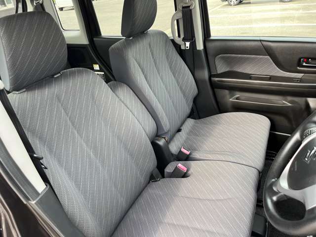 シートも大きな汚れやダメージはございません。納車前に改めてクリーニングも可能となっております。