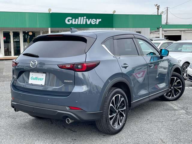 【右斜後】『外装：右斜後側』の画像になります。写真の内容に関してご不明点、ご質問等がございましたらお気軽にガリバー店舗までお問い合わせください。