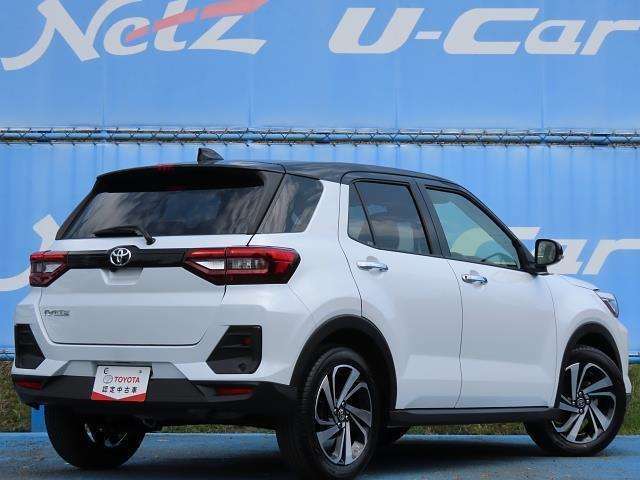 本体価格に登録諸費用がプラスとなります。ご購入される車種やタイミングで変動する場合がございますので、詳しくは当店スタッフまでお問い合わせください。