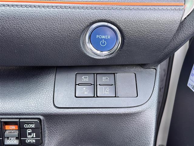 【Toyota　Safety　Sense（第2世代）】トヨタのさまざまな安全装備が搭載されており、万一の事故の危険回避をサポートします！◆搭載機能例：PCS/LDA/RSA/AHB/発進遅れ告知