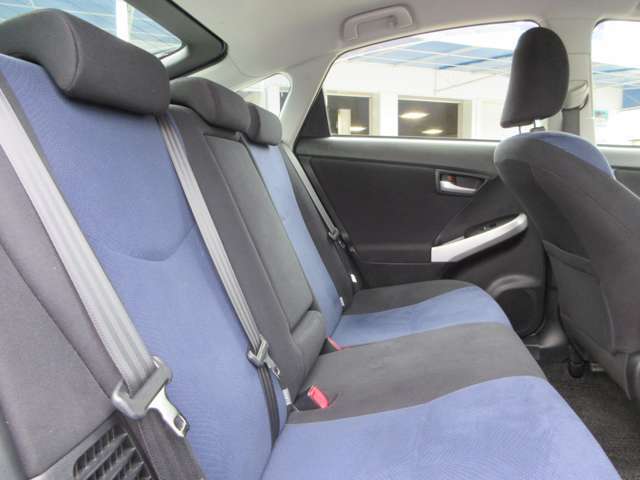 商品化工場を完備していますので、綺麗なお車をご提供させていただく事が可能です♪