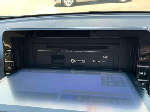 日産純正メモリーナビ・フルセグTV・ブルートゥースオーディオ・ミュジックサーバー・DVD再生などの機能付き！！