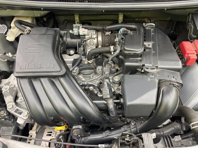 親切・丁寧な専門メカニックスタッフが応対！・車検・点検整備・事故等の修理などアフターサービスも安心。お車のカスタマイズもネクステージのサービススタッフまでご相談ください！