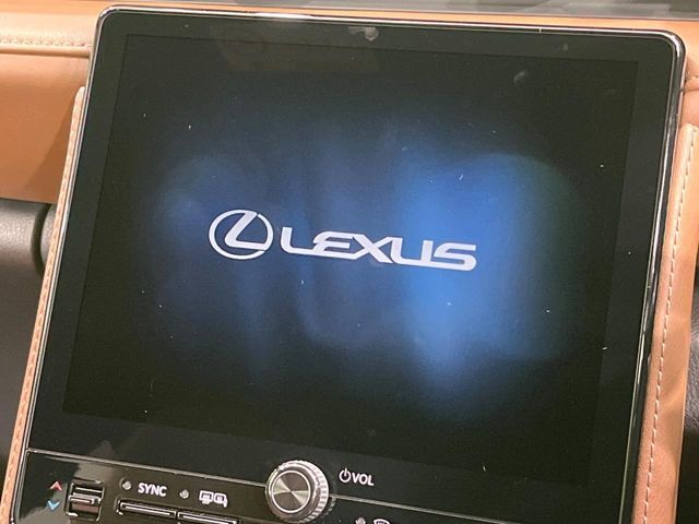 【9.8インチ　ディスプレイオーディオ】大画面のディスプレイはAppleCarPlayやAndroidAutoが利用可能。大きな画面でスマホナビアプリ等が利用いただけます♪