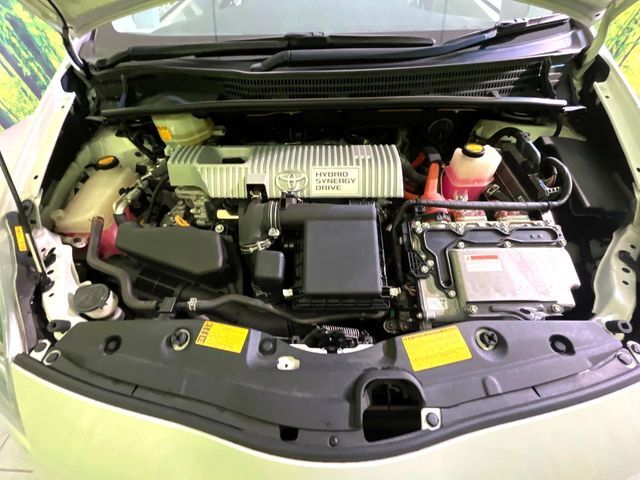 親切・丁寧な専門メカニックスタッフが応対！・車検・点検整備・事故等の修理などアフターサービスも安心。お車のカスタマイズもネクステージのサービススタッフまでご相談ください！