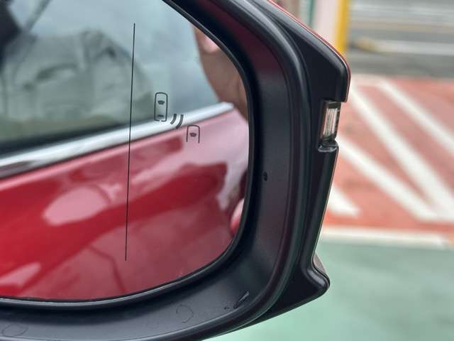 ★納車前に、当社の指定工場で納車前点検を行って納車しますので、安心してお乗りいただけます！もちろん、点検料は車両本体価格に含まれています！