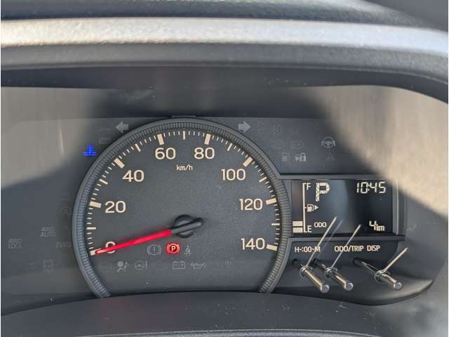 販売部門では月100台お任せいただき、車検部門では月に500台お任せ頂いております！豊富な販売や車検の実績を積んだスタッフが対応をさせて頂きますのでご安心してご来店くださいませ！※2023年実績