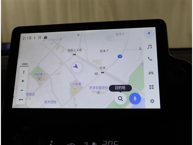 ナビ内蔵のTコネクトナビです。スマホと接続可能です。