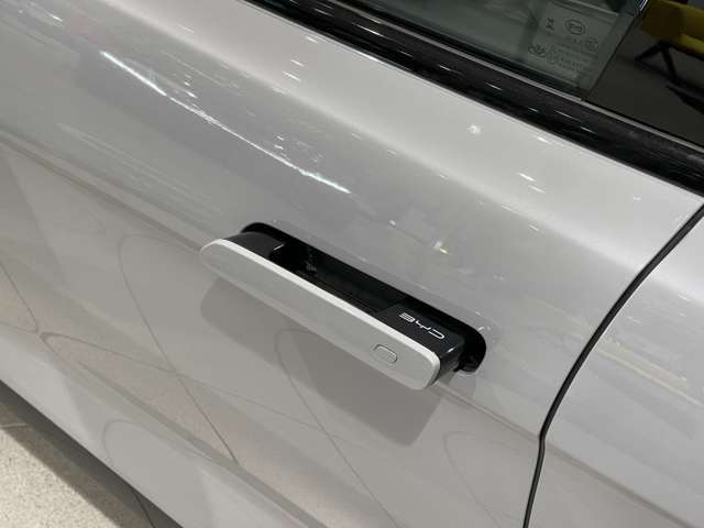 私たちは【新車販売台数日本一店舗】です。BYD認定中古車は安心と信頼のBYD　AUTO　名古屋北へ！愛知県小牧市間々本町123/TEL：0568-48-5677（担当者：後藤）
