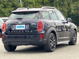 全国に店舗を展開しているのでどこでもお取り寄せが可能です！この車が気になるけど遠方だから・・・と諦める必要はありません！※別途陸送費が必要です。