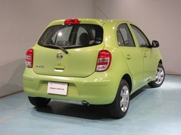 納車前に入念な点検整備をさせていただきます。もちろん全車走行距離無制限のワイド保証付ですので安心してお乗りいただけます。