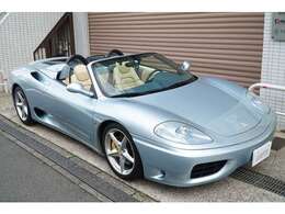 各メーカーのアルミホイール・エアロ・ローダウン・ナビ・オーディオ・インターフェイス・モニター・スピードレーダー、ドライブレコーダーの取付や加工などカスタム専属スタツフがご提案させて頂きます。