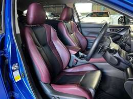 STI専用のスポーツタイプの本革シートが装備されています！パワーシートとなっていますので、細かなドライビングポジションの設定も可能です！