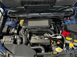 エンジンルームもご覧の通りキレイです！低走行車ですのでコンディションも良好です！