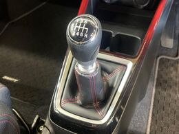 【フロア6速MT】走りの6速MT！！スポーティーな走行をお楽しみいただけます♪