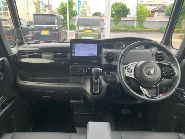 「この車の写真をもっと見たい」「状態が気になる」「この装備はついている？」どんな小さな疑問でもお気軽にお問い合わせください！