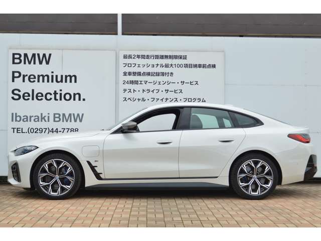 ≪BMW Premium Selection1年≫ の保証は ご購入後、1年間走行距離無制限保証！万一、修理が必要な場合は無料で対応！全国のBMWディーラーにて対応可能ですので遠方の方も安心！（消耗品、後付け品除く）。