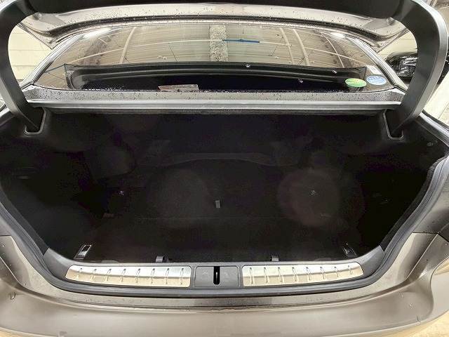 ラゲッジルームは日常・レジャーに活躍する事間違いなし。