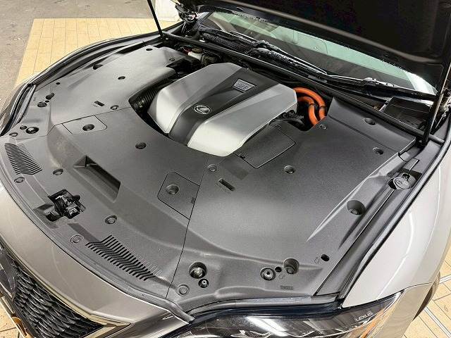 お問い合わせは078-939-4092まで。専門店だからこその知識・経験豊富な,熟練したスタッフ達が、お客様に最適な一台をご案内致します。