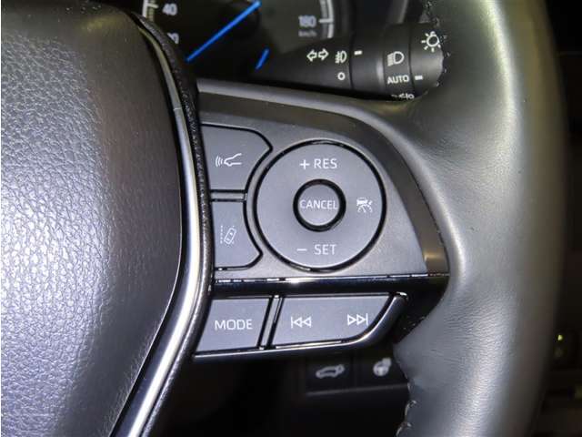 クルーズコントロールを装備しております。