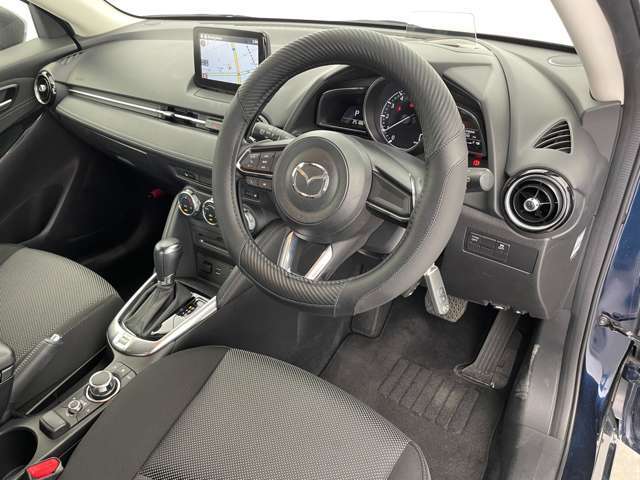 【インパネ全体】全方位で視界が広く、高い目線で運転もしやすいです！