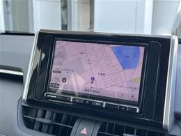 気になる車はすぐにお問い合わせください！右のカーセンサー専用無料ダイヤルから、専門スタッフがお車のご質問にお答えいたします！