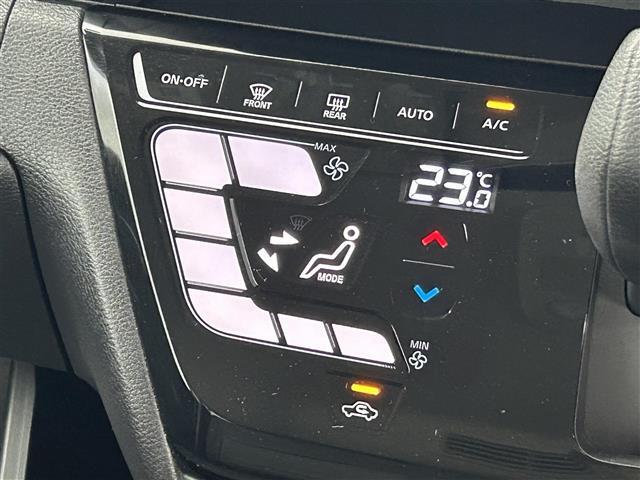 【オートエアコン】車内温度を感知して自動で温度調整をしてくれるのでいつでも快適な車内空間を創り上げます！