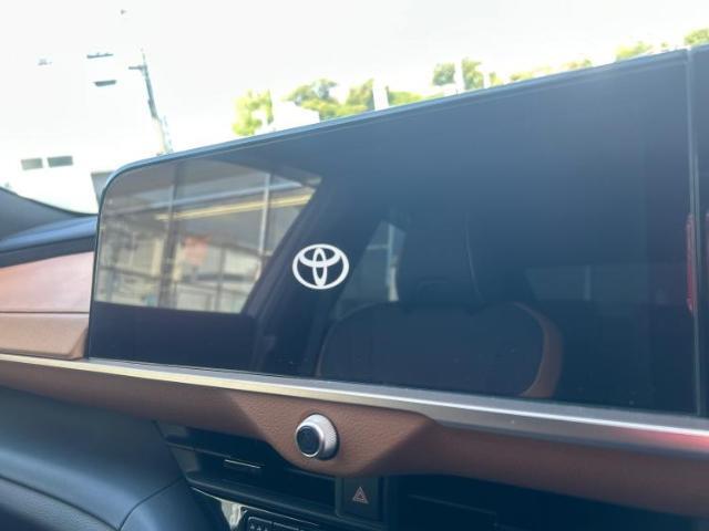 今の愛車いくらで売れるの？他社で査定して思ったより安くてショック・・・そんなお客様！是非一度WECARSの下取価格をご覧ください！お客様ができるだけお得にお乗り換えできるよう精一杯頑張ります！