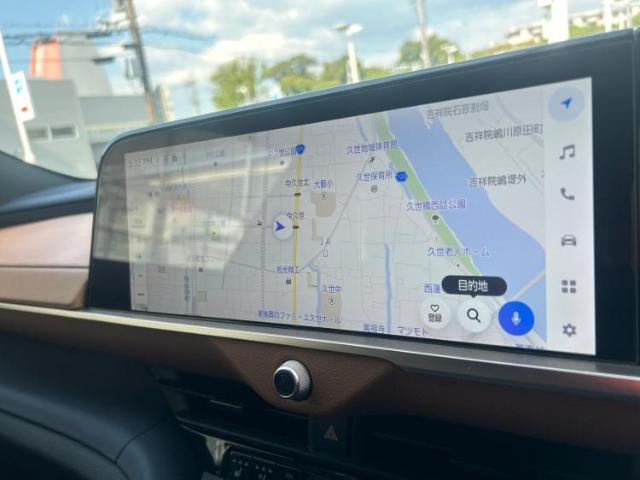 WECARSの店舗にはキッズコーナーがございます！お子様連れのお客様もごゆっくり車選びをお楽しみいただける空間です！
