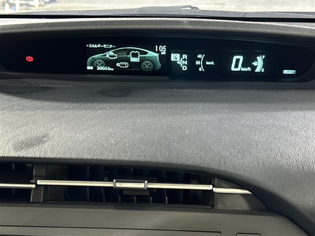 【スピードメーター】メーターがシンプルで見やすく運転しやすいですね！