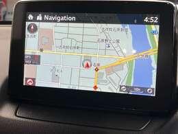 マツダコネクトナビゲーション搭載。タッチパネルと手元のコマンダーの両方で操作が可能なので、入力や操作も便利です！