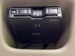 【ETC】高速道路の料金所をストレスなく通過！話題のスポットやサービスエリアに多い「スマートIC」利用時は必須のアイテムです。当店でセットアップを実施、ご納車当日からすぐにご利用いただけます！