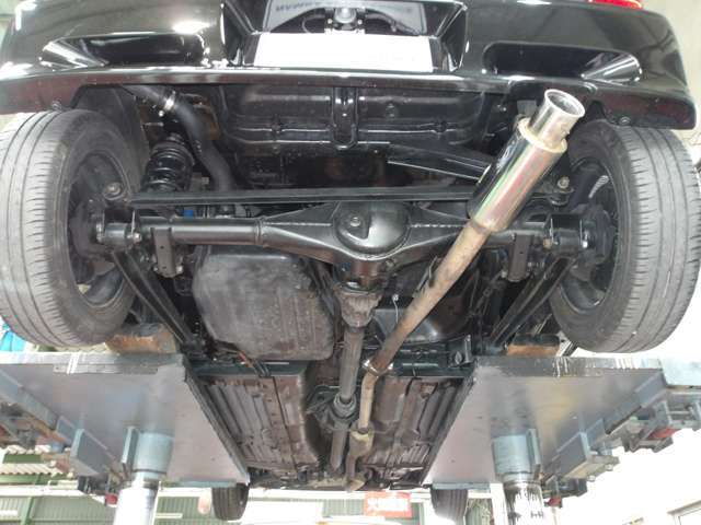 大切なお買い物ですから、是非納得のいくまで見比べてみる事をオススメします。車の状態や、保証の有無。購入後のアフターに至るまでなんなりとご相談下さい。無料通話(携帯可)0078-6002-682813