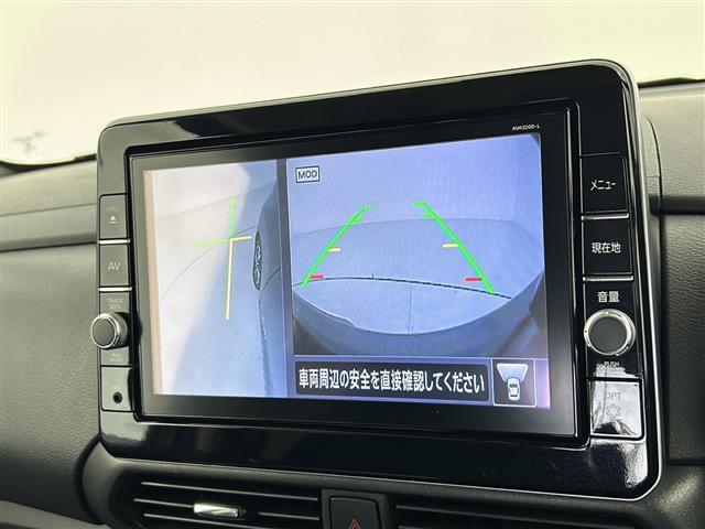【ディスプレイオーディオ】ご自身のスマートフォンを接続すれば、「Apple CarPlay」または「Android Auto」から、スマホアプリのナビや電話、メッセージ、音楽などが楽しめます！