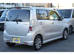 店舗不在の場合もありますので来店予約はお気軽にフリーダイヤルからお電話下さい。