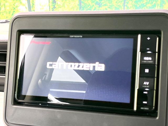 【ナビゲーション】目的地までしっかり案内してくれる使いやすいナビ。Bluetooth接続すればお持ちのスマホやMP3プレイヤーの音楽を再生可能！毎日の運転がさらに楽しくなります！！