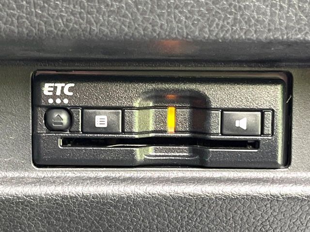 【ETC】高速道路の料金所をストレスなく通過！話題のスポットやサービスエリアに多い「スマートIC」利用時は必須のアイテムです。当店でセットアップを実施、ご納車当日からすぐにご利用いただけます！