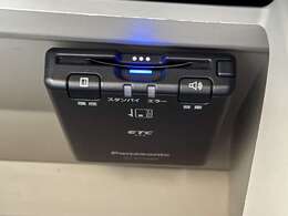 修復歴無し・禁煙車・両側ハンズフリーパワースライドドア・ナビTV・BT・USB・DVD・前後ドライブレコーダー・ETC・スマートキー・プッシュスタート・オートライト・衝突軽減・アイドリングストップ