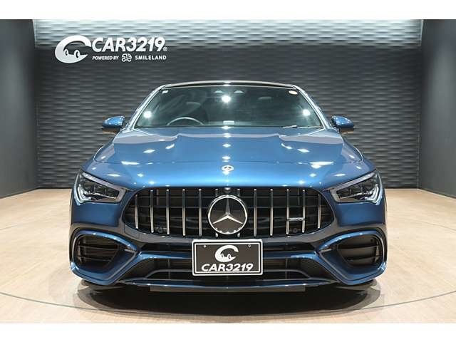 赤黒革/レザーエクスクルーシブPKG/スライディングガラスル-フ/AMG19インチAW/アンビエントライト/バックカメラ/BSM/ETC2.0/置くだけ充電/シ-トヒ-タ-/レーダークルコン/4WD